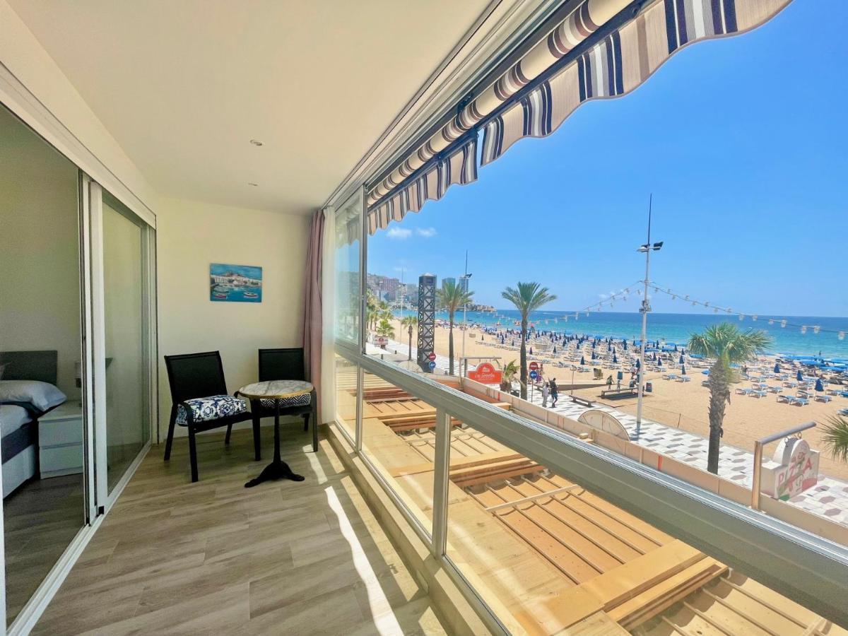 Gemelos 1 Modern Seaviews ベニドルム エクステリア 写真